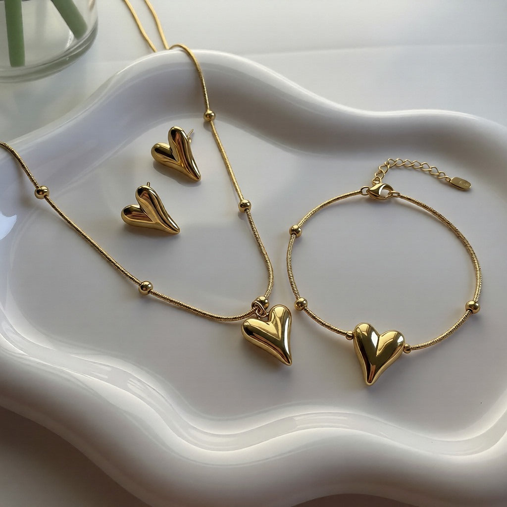 Filled Golden Heart Set