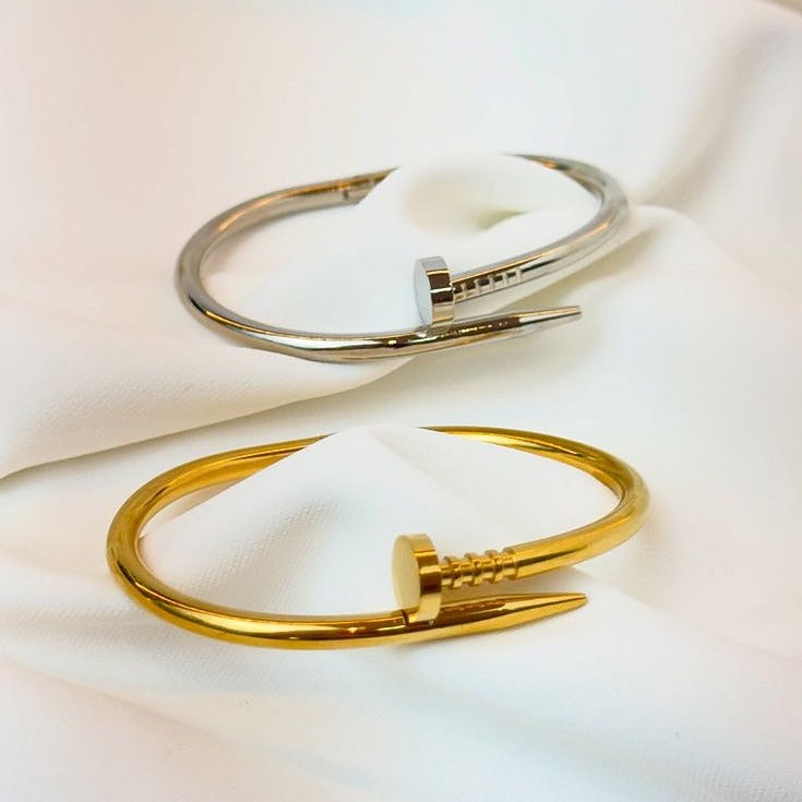 Premium Nail Bangle by Joias
